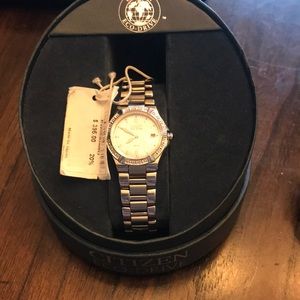 Woman’s citizen watch silver